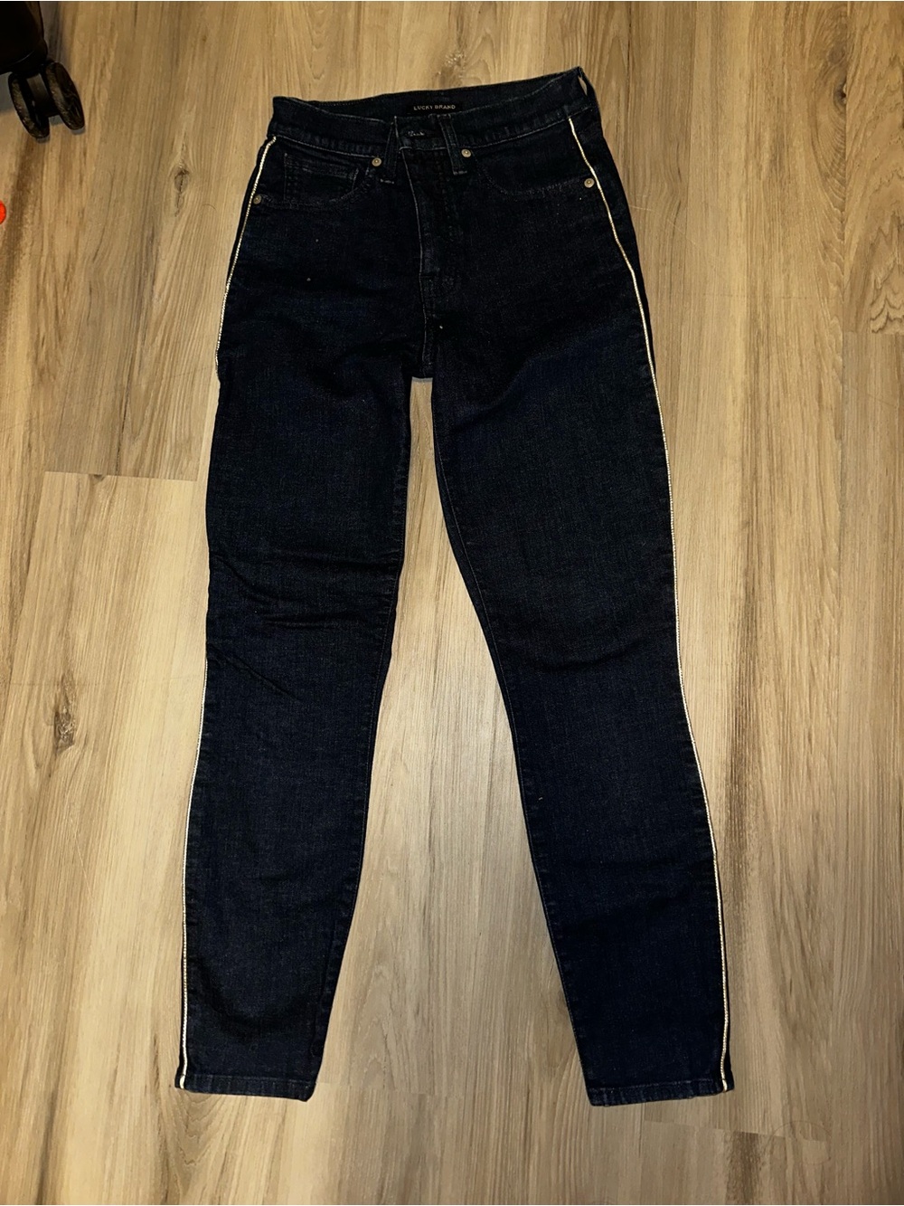 Lucky Brand Women’s Dark Blue High-Rise Jeans with White Side Stripe
